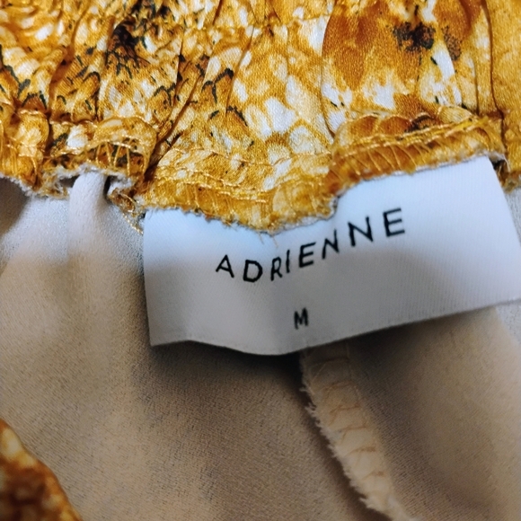 Adrienne Yellow Snake Print Shorts - Picture 7 of 8